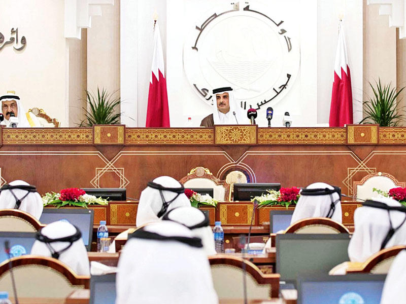 أمير قطر خلال افتتاح مجلس الشورى أمسn