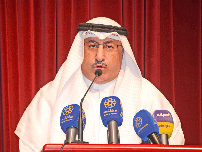 الفارس متحدثاً (تصوير نوفل إبراهيم)