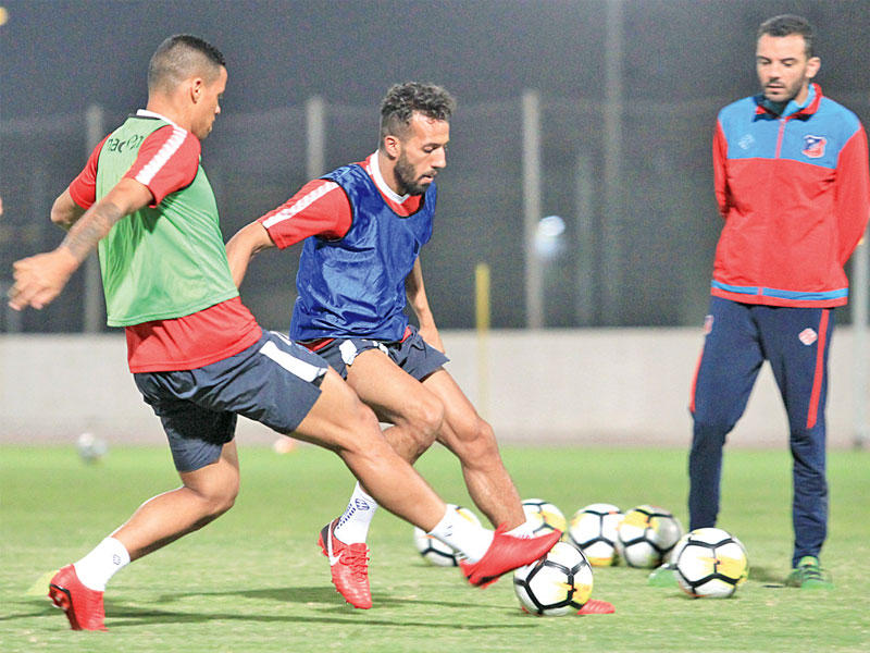 جانب من تدريبات الأبيض في دبي