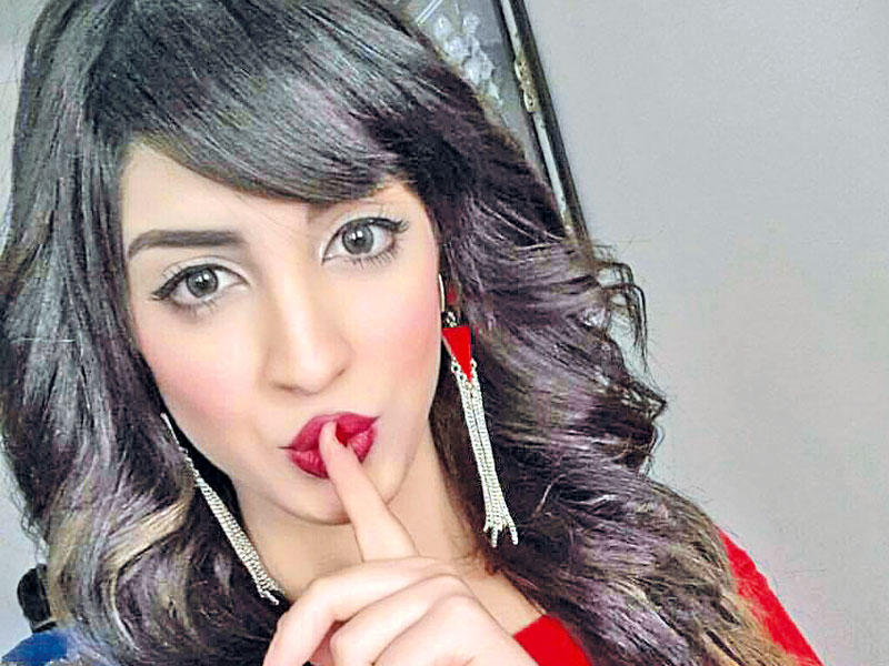 الفنانة الجزائرية سهيلة بن لشهب