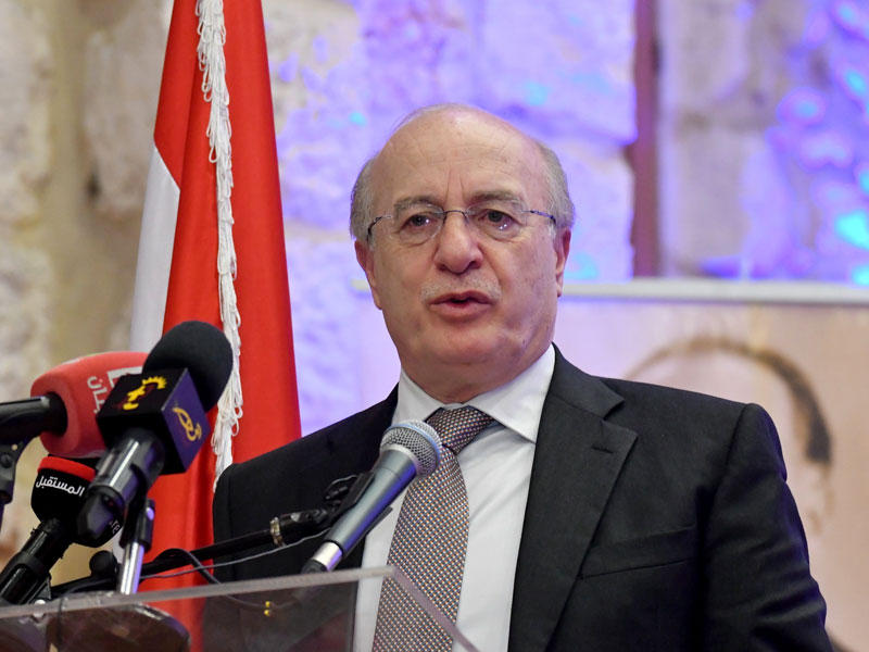  وزير الثقافة غطاس الخوري