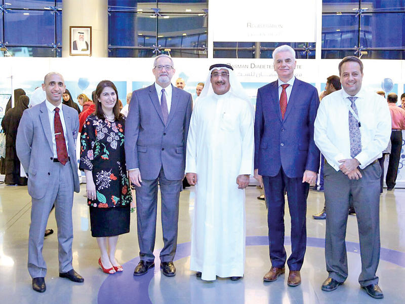 الدويري متوسطاً سفيري أميركا وكرواتيا خلال الاحتفال بيوم السكري