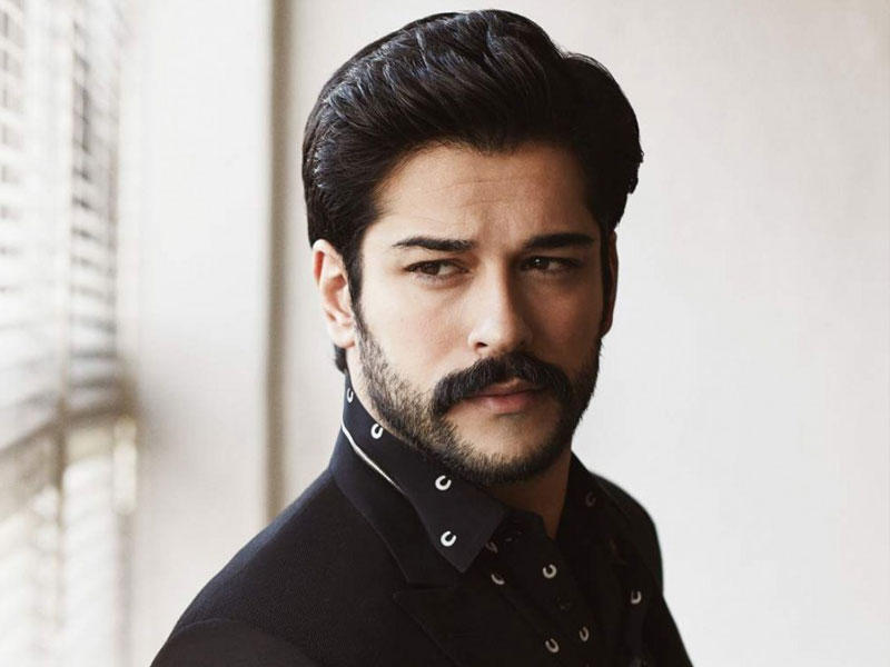 ​بوراك أوزجفيت