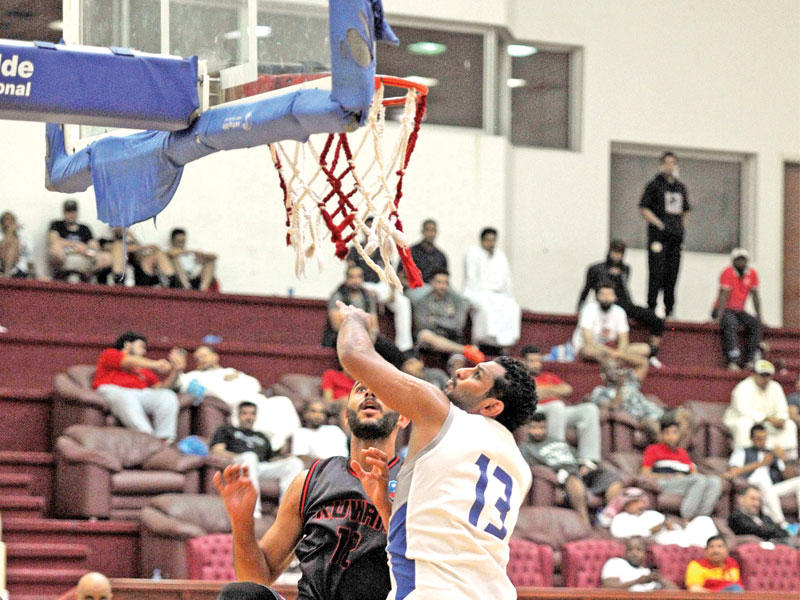 جانب من مباراة الكويت والجهراء لكرة السلة 