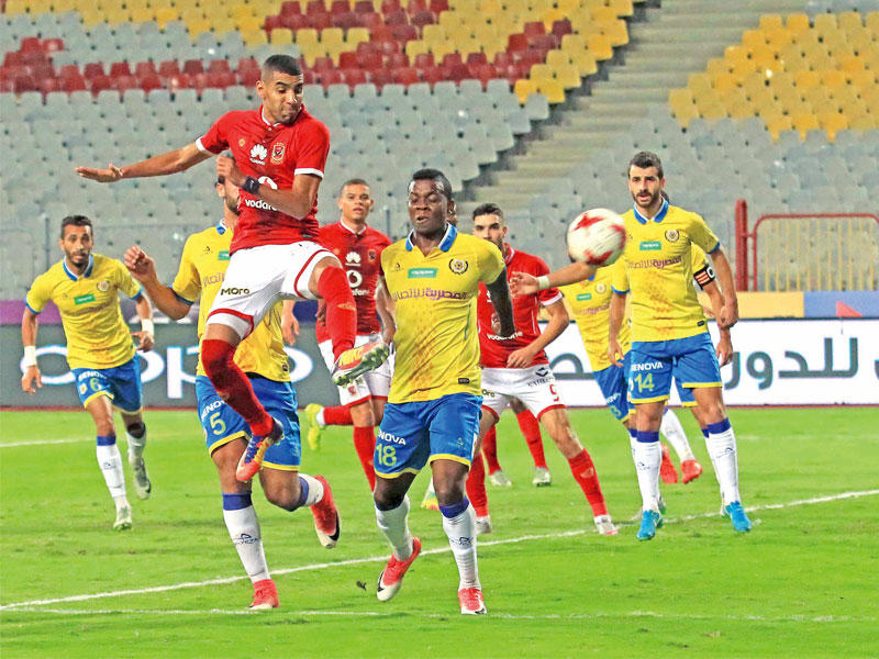 جانب من مباراة الأهلي والإسماعيلي