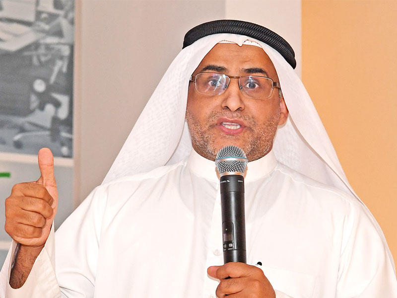 مدير إدارة المشروعات الصغيرة في برنامج إعادة هيكلة القوى العاملة  م. فارس العنزي