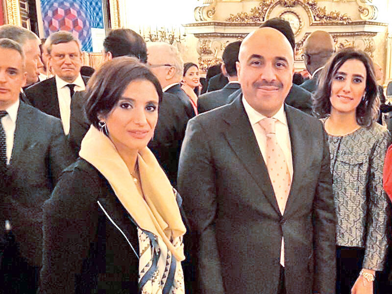 سفير الكويت والمتدربة المكرمة