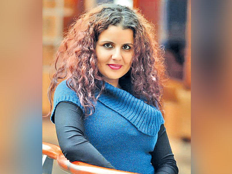 إيناس العباسي