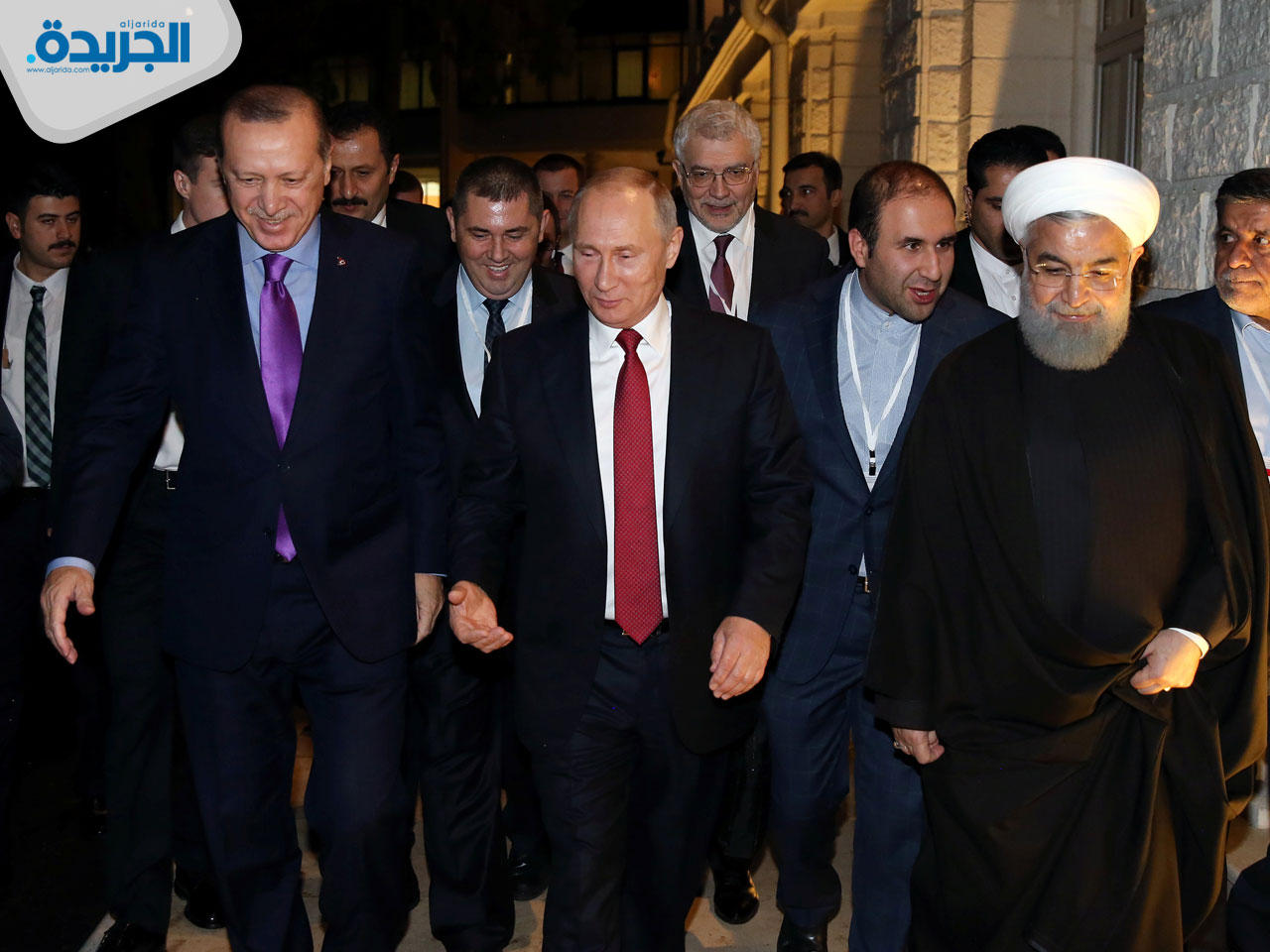 الرئيس الروسي بوتين يتوسط إردوغان وروحاني في سوتشي