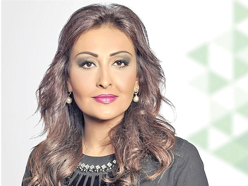  المذيعة رشا مجدي