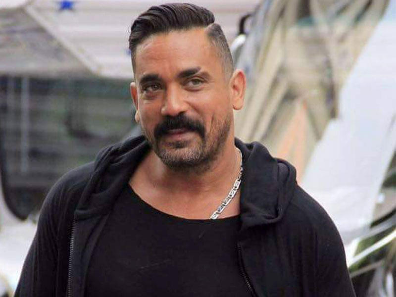 النجم أمير كرارة 