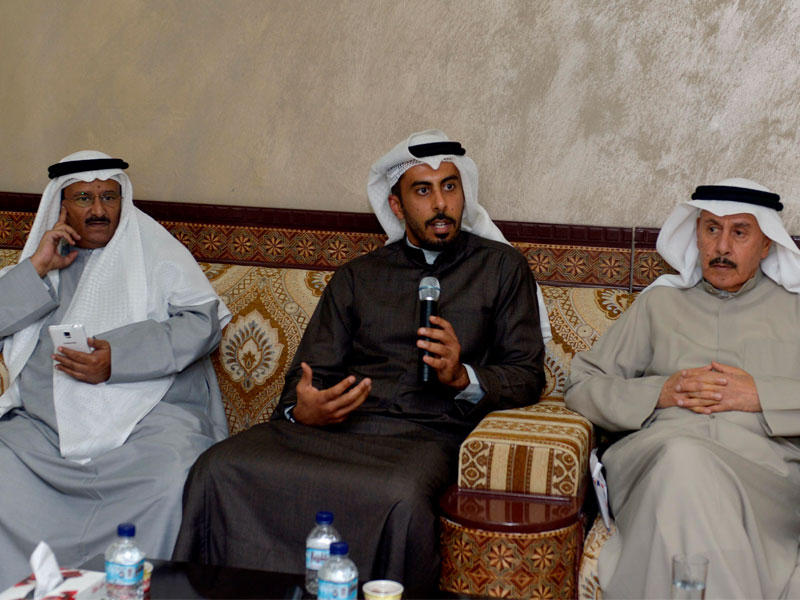 الدكتور خليفة الوقيان والخنيني والعجمي 