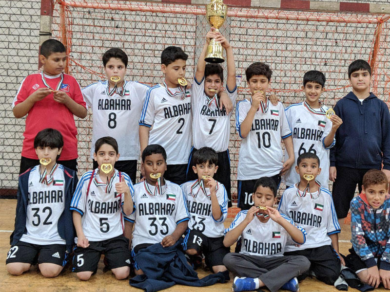 فريق مدرسة عبدالمحسن البحر لكرة اليد