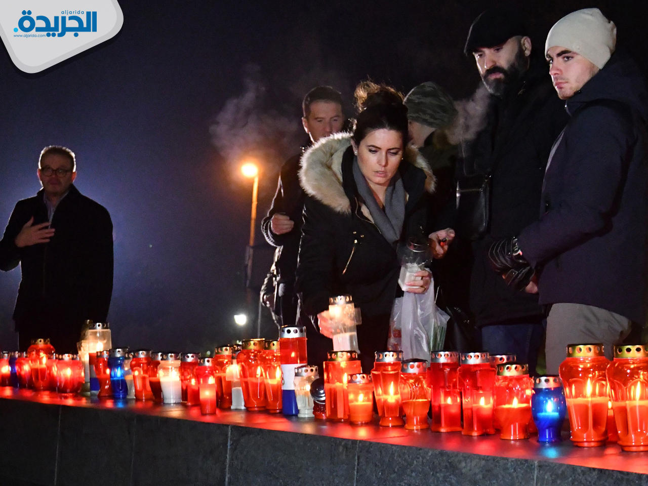 الكروات البوسنيين يشعلون الشموع تكريماً لضحايا الحرب