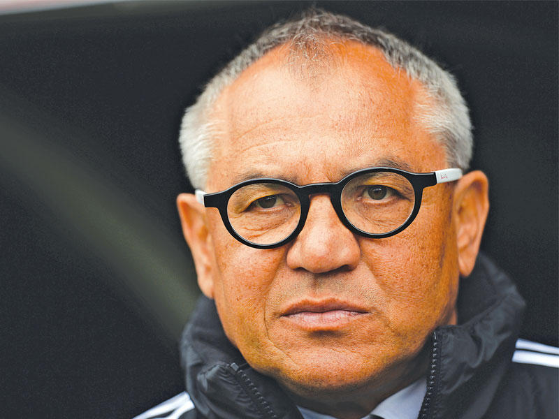 المدرب السابق لفولفسبورغ وبايرن ميونيخ الألماني فيليكس ماغاث