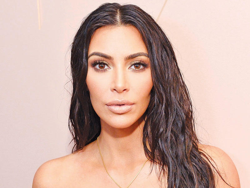 كيم كارداشيان 