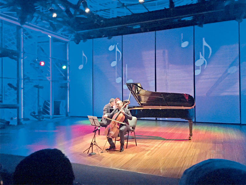 الثنائي حسن معتز وأحمد أبو زهرة 