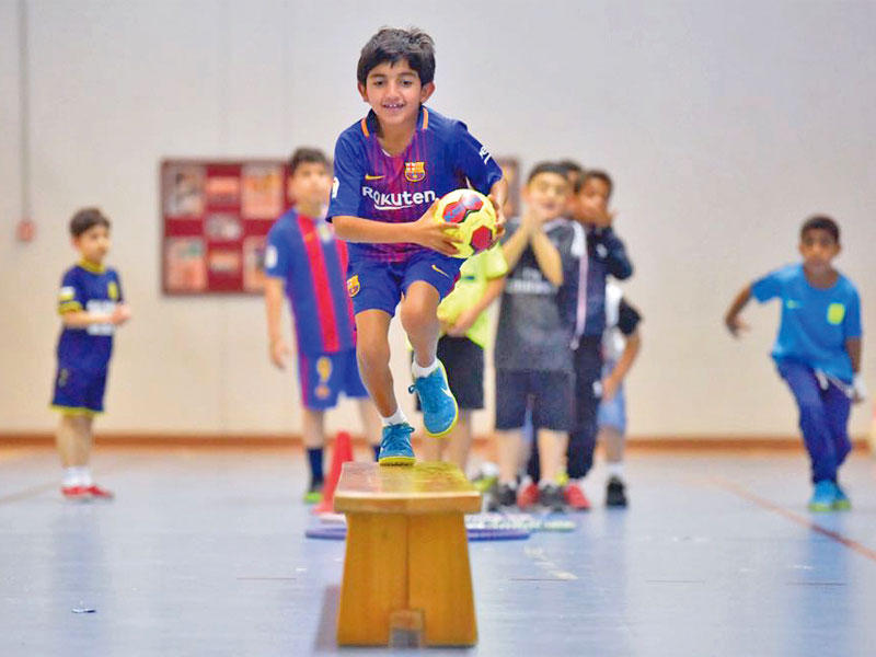 حماس اللاعبين المشاركين في التدريبات 