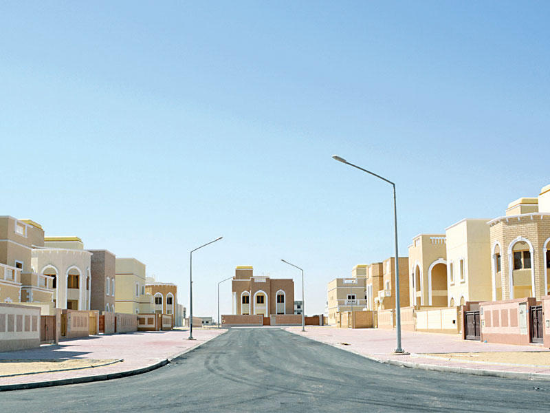 مبيعات العقار الاستثماري شهدت تسارعاً لكنها مازالت أقل من المتوسط الشهري للعام الماضي