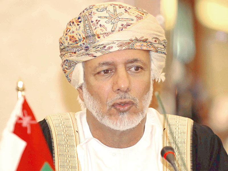  الوزير المسؤول عن الشؤون الخارجية العماني يوسف بن علوي