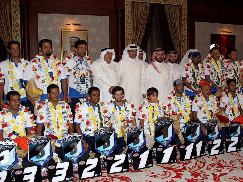 منتخب الدراجات المائية بعد عودته في مشاركته الأخيره