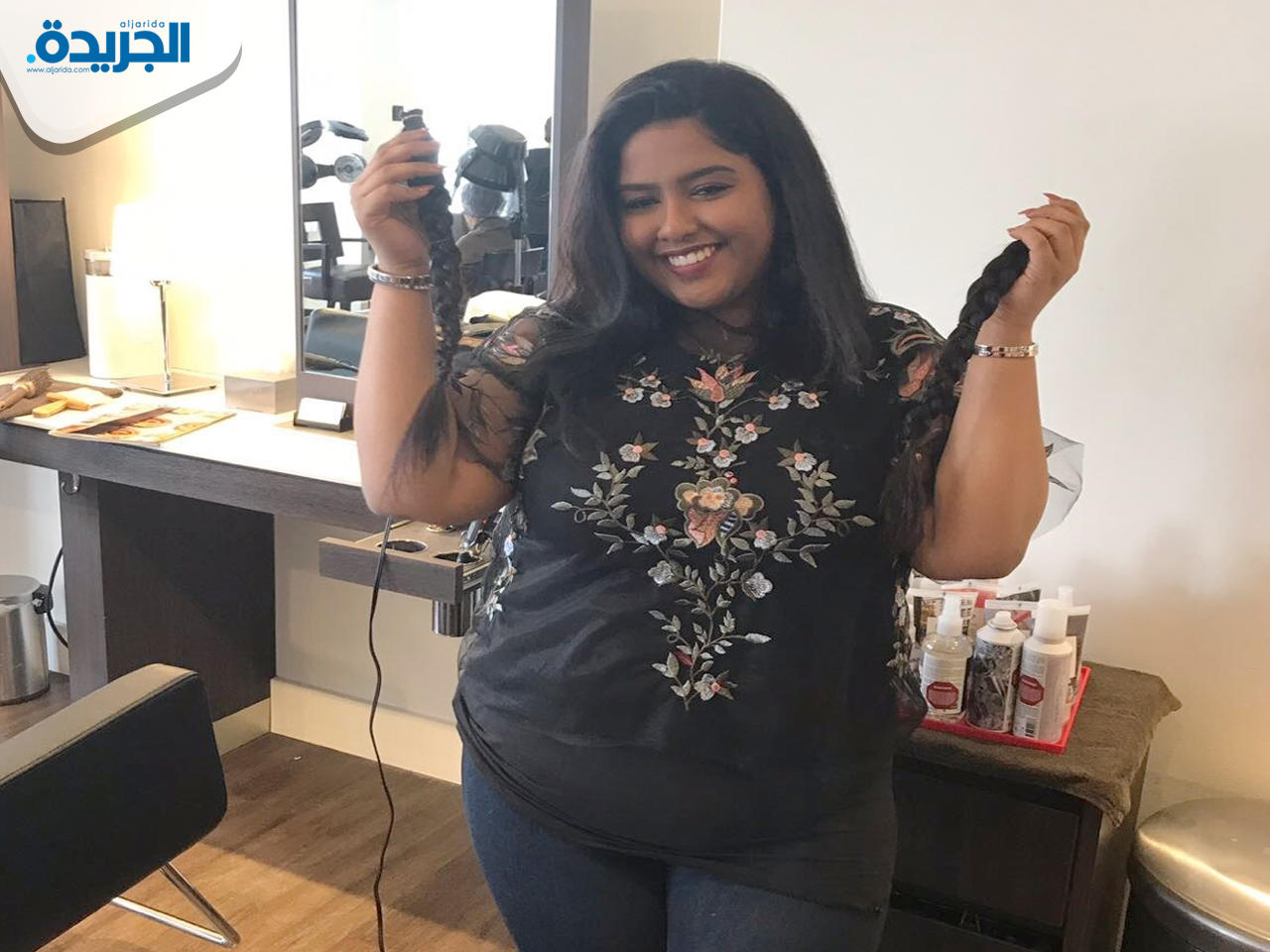 القذفان تقص شعرها للتبرع به لأطفال مرضى السرطان