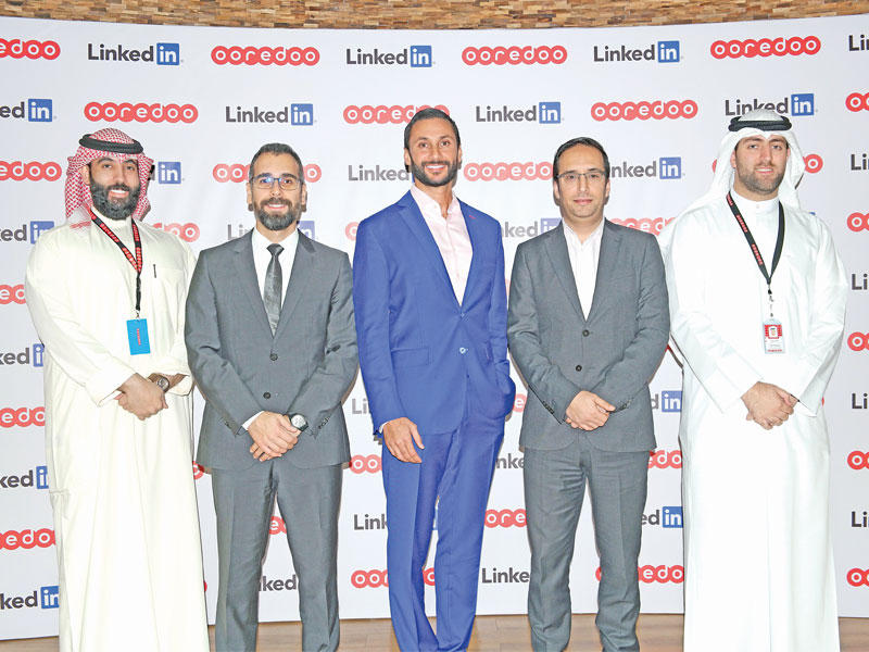 طلال بيدس وعمر البسام ومحمد درشا وسيريل الكايم وعبدالمحسن الفهد