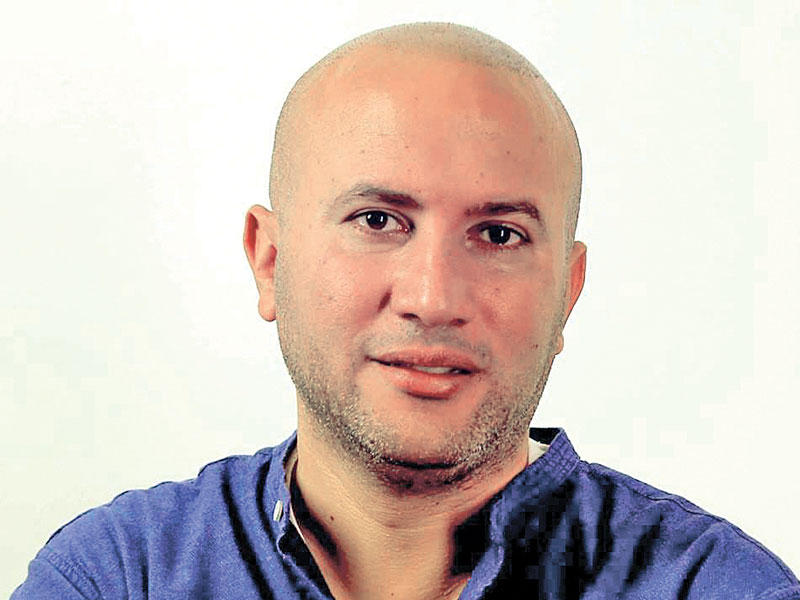 خالد دياب يتابع «طلق صناعي» - جريدة الجريدة الكويتية