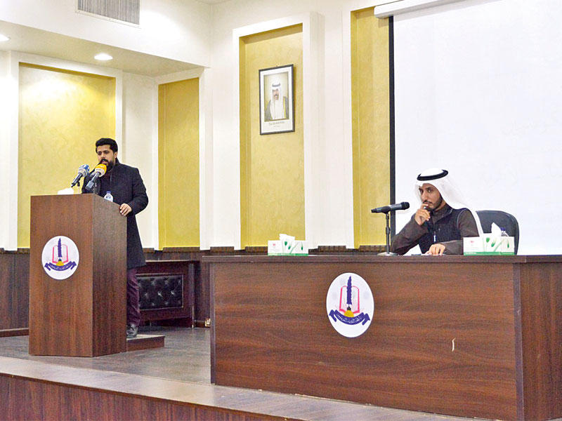 من أجواء الأمسية الشعرية