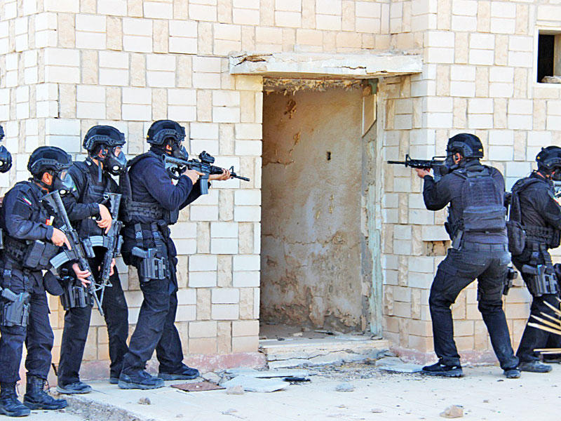 جانب من التمرين