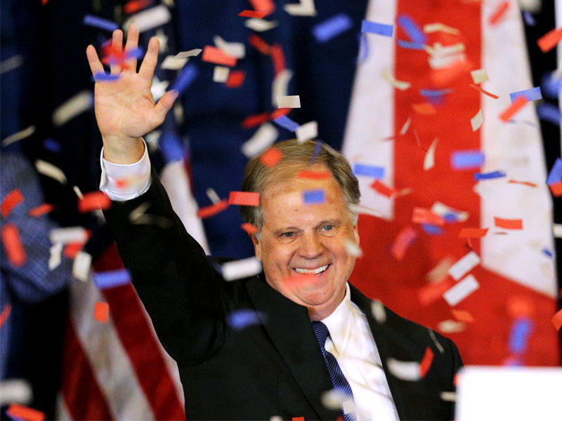 المرشح الديمقراطي دوغ جونز