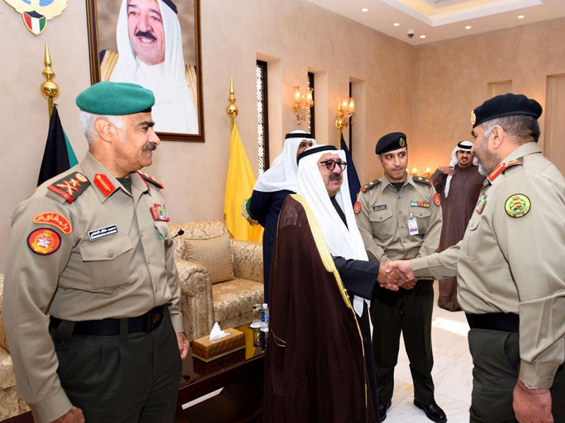 ناصر الصباح مستقبلاً المهنئين بحضور الخضر أمس