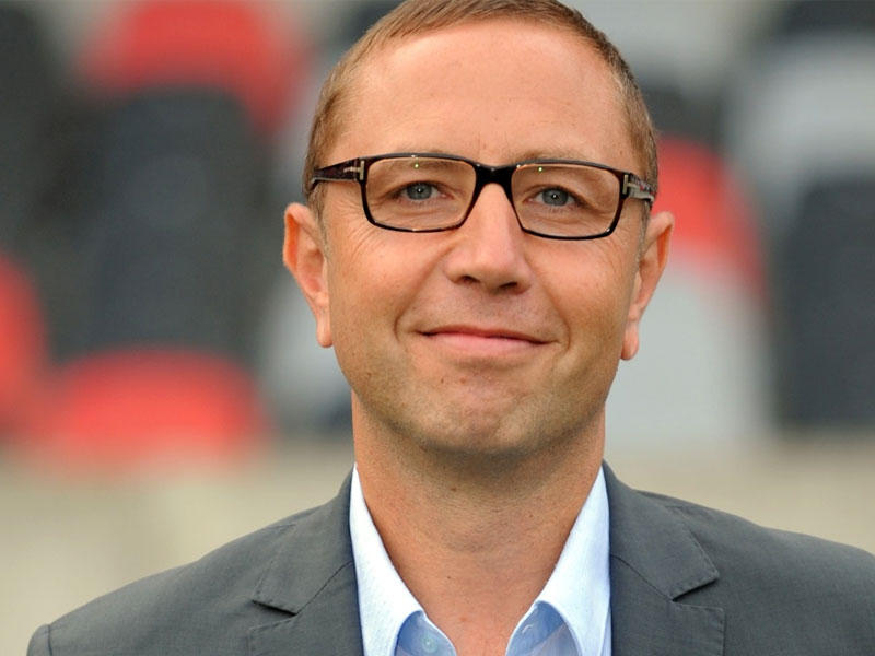 رئيس نادي غانغان الفرنسي لكرة القدم برتران دوبلا