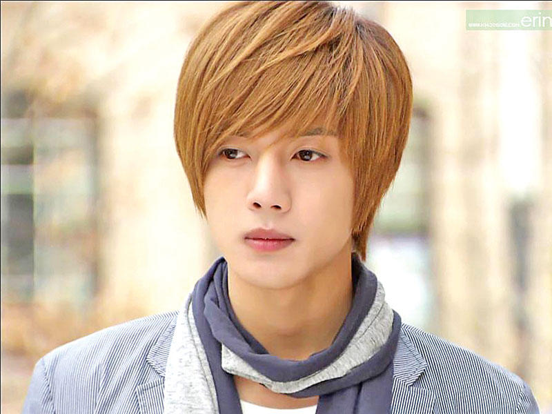 كيم جونج هيون