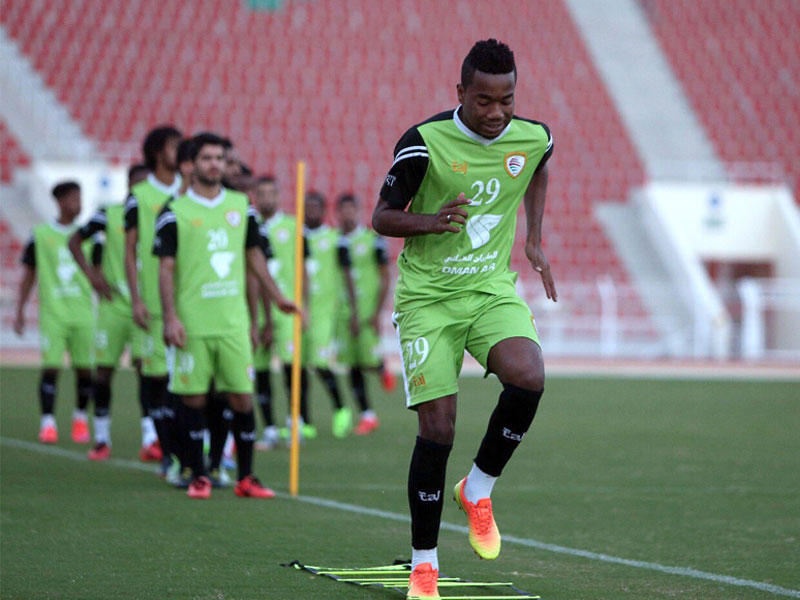 جانب من تدريب لمنتخب عمان