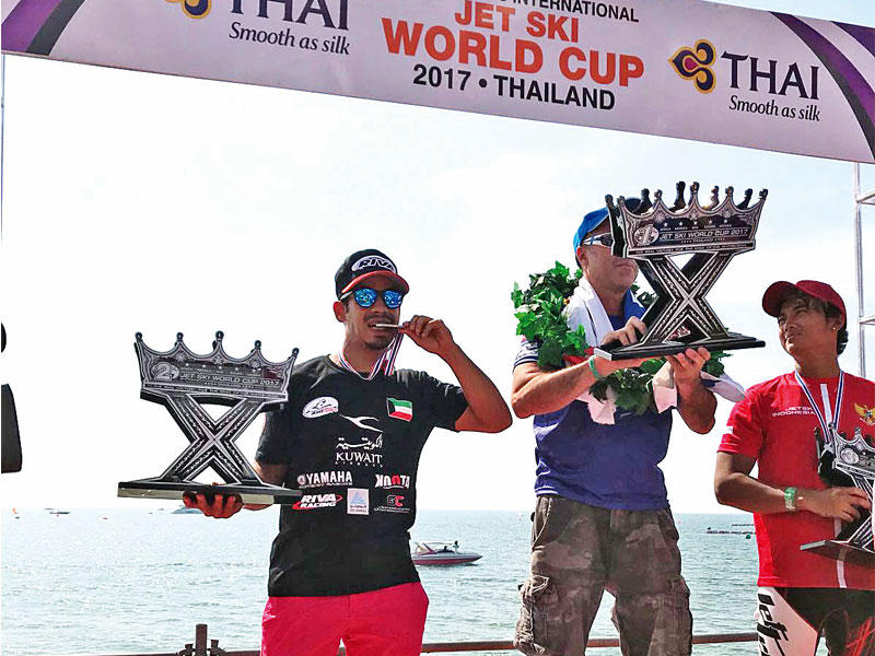 الفاضل متوجاً بالمركز الثاني