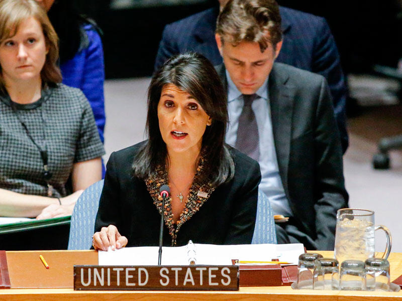 سفيرة واشنطن في الأمم المتحدة نيكي هيلي