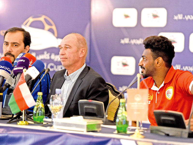 بيم فيربيك خلال المؤتمر