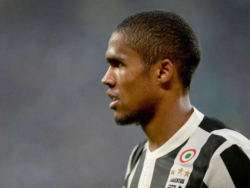 اللاعب دوغلاس كوستا