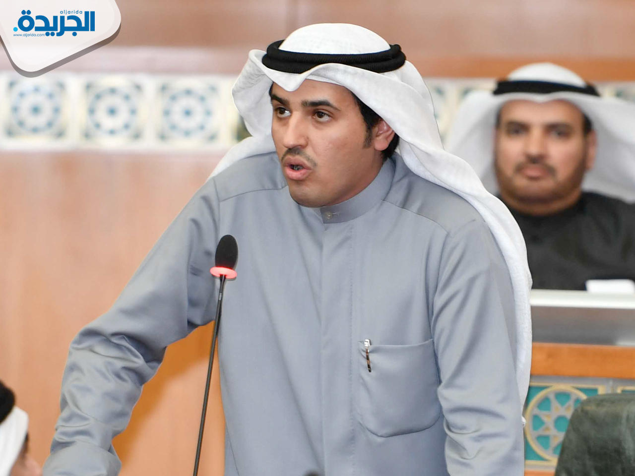 النائب ناصر الدوسري وزير الصحة