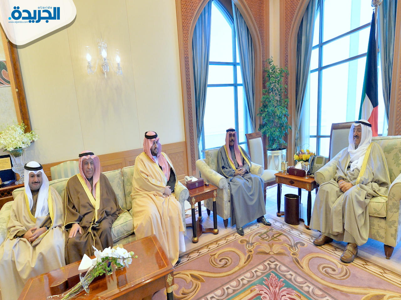 سمو أمير البلاد مستقبلاً تركي بن محمد آل سعود 