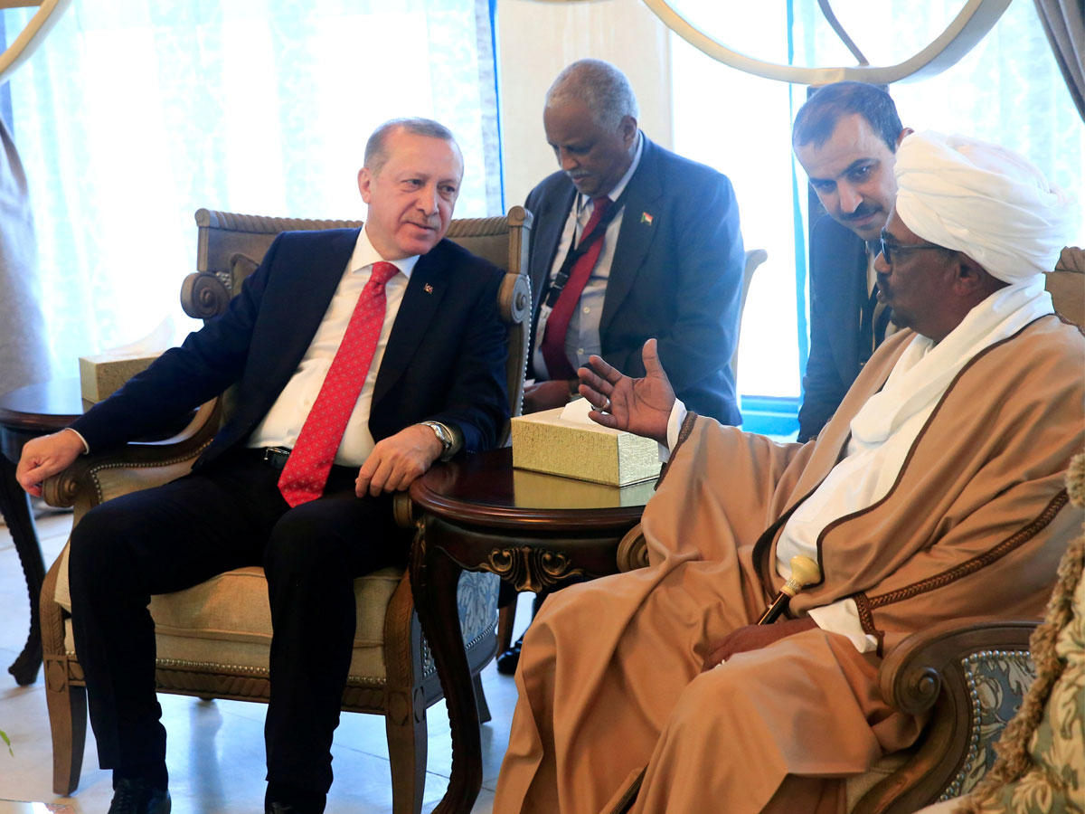  وزير الخارجية السوداني إبراهيم غندور و الرئيس رجب طيب إردوغان
