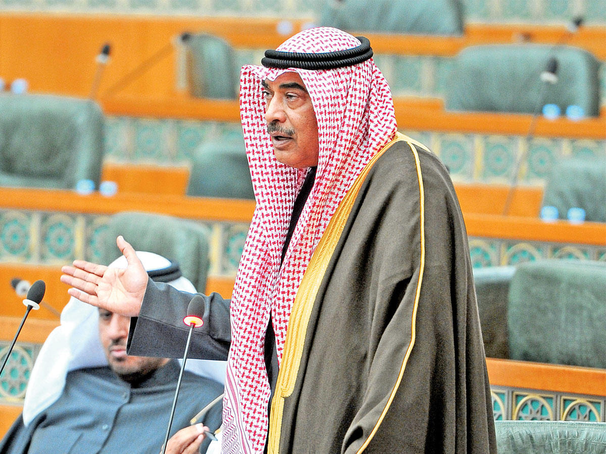 الخالد يرد على ملاحظات النواب