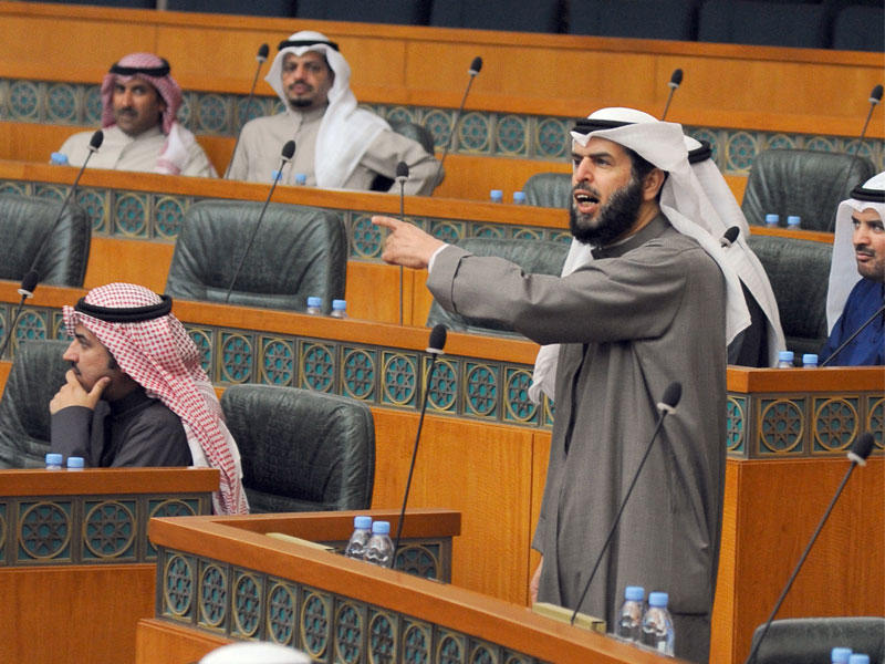 النائب عادل الدمخي