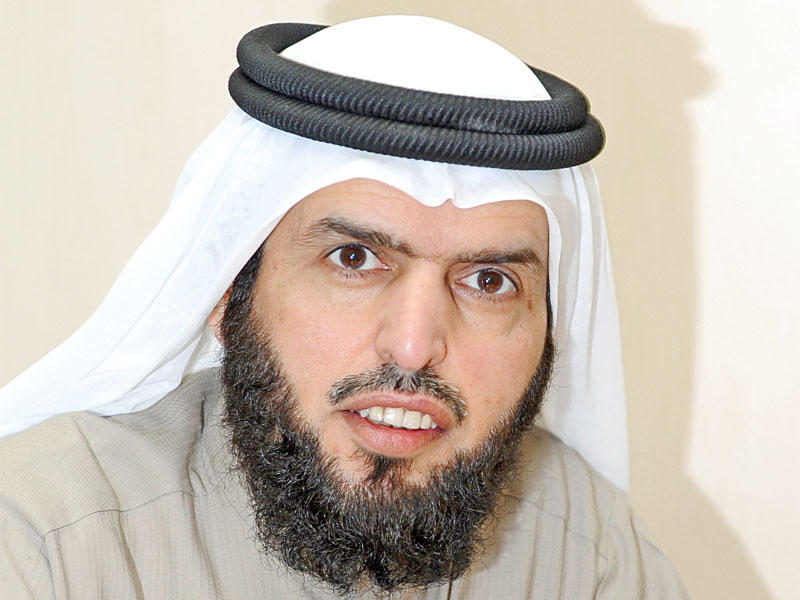 النائب عادل الدمخي