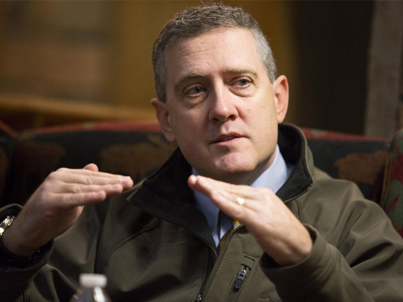 جيمس بولارد رئيس بنك الاحتياطي الاتحادي في سانت لويس