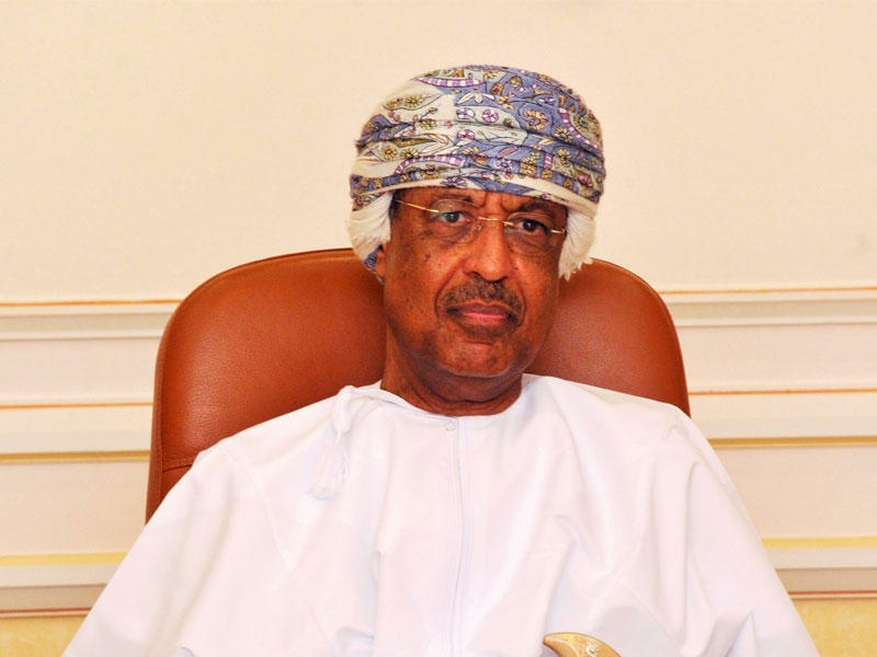 الوزير المسؤول عن الشؤون المالية العماني درويش البلوشي