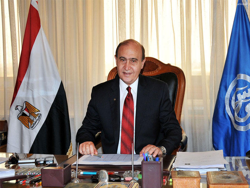  رئيس هيئة قناة السويس، ورئيس الهيئة العامة الاقتصادية لمنطقة القناة الفريق مهاب مميش