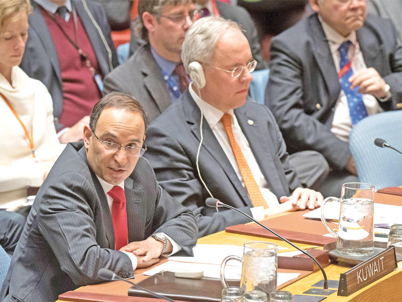 السفير العتيبي متحدثاً خلال جلسة مجلس الأمن حول الأحداث في إيران