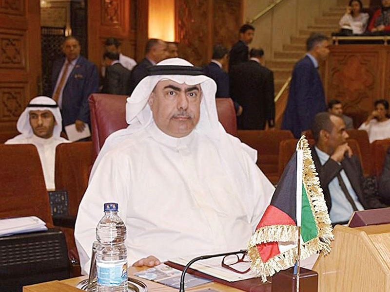 رئيس وفد دولة الكويت الى اعمال الاجتماع الـ33 للجنة الاتحاد الجمركي العربي الوكيل المساعد بوزارة المالية نبيل العبدالجليل